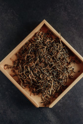 Красный чай Цзинь Сы Золотые Нити