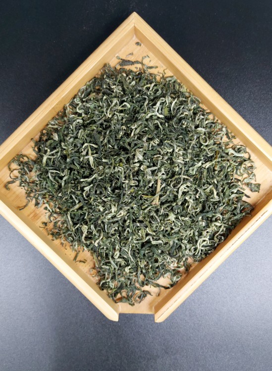 Би Ло Чунь — зелёный чай весны, вкуса и истории