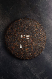 Чай шу пуэр Гу И Цзиньдан Байнянь Хуэйгань