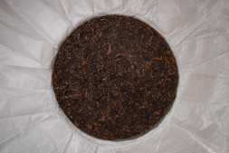 Шу пуэр «Прилетели» — шоколадное тепло и мягкое возвращение