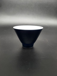 268117 Пиала (конус синий)