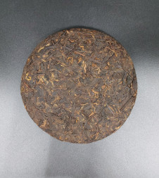 Шу пуэр «Жаба» — мощный, сладкий и благородный чай с почками