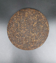 Шу пуэр «Старцы GT» — выдержанный моносорт Гунтин 1903