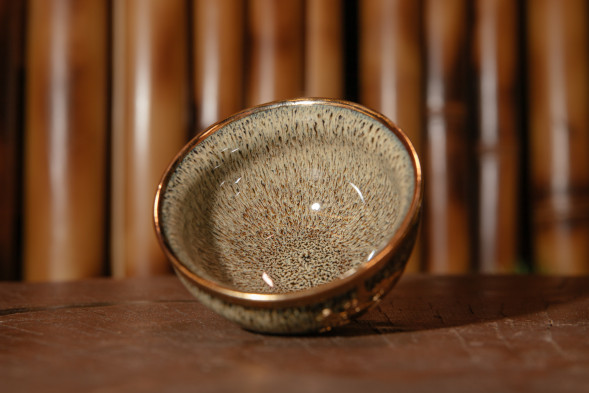 Пиала в коробке с инкрустацией (2)