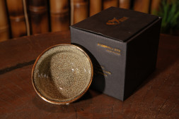 Пиала в коробке с инкрустацией (4)